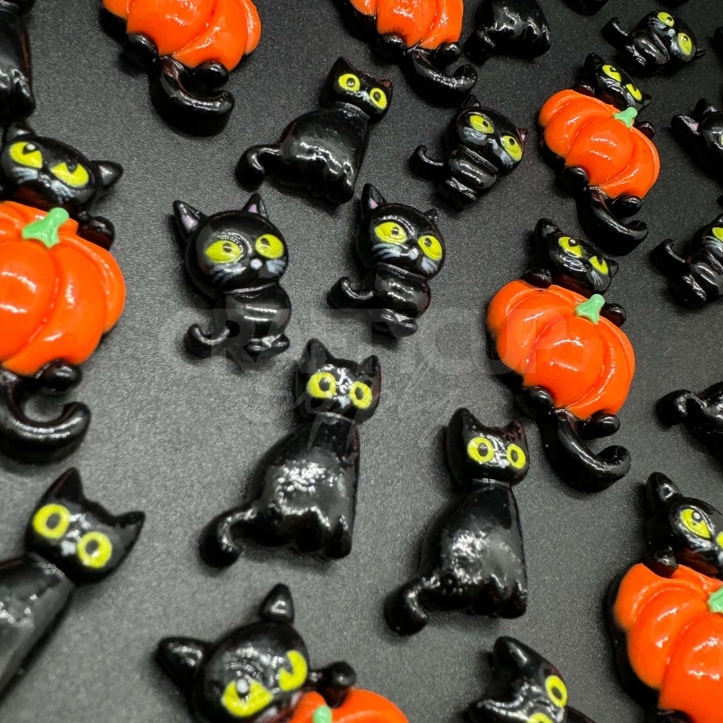 black cat cabochons