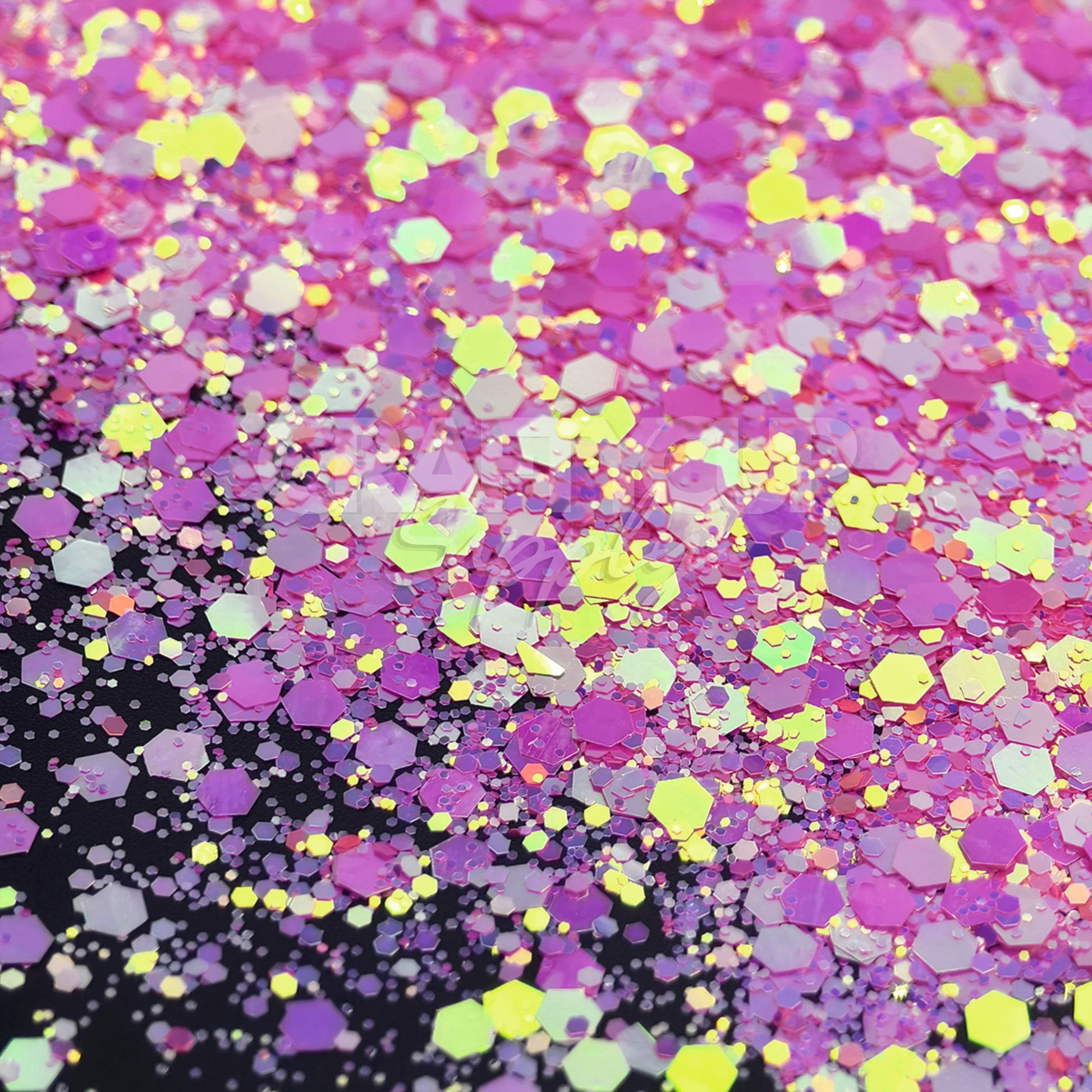 Violet-pink glitter with iridescent shine, perfect for candles, nails, and slime projects.