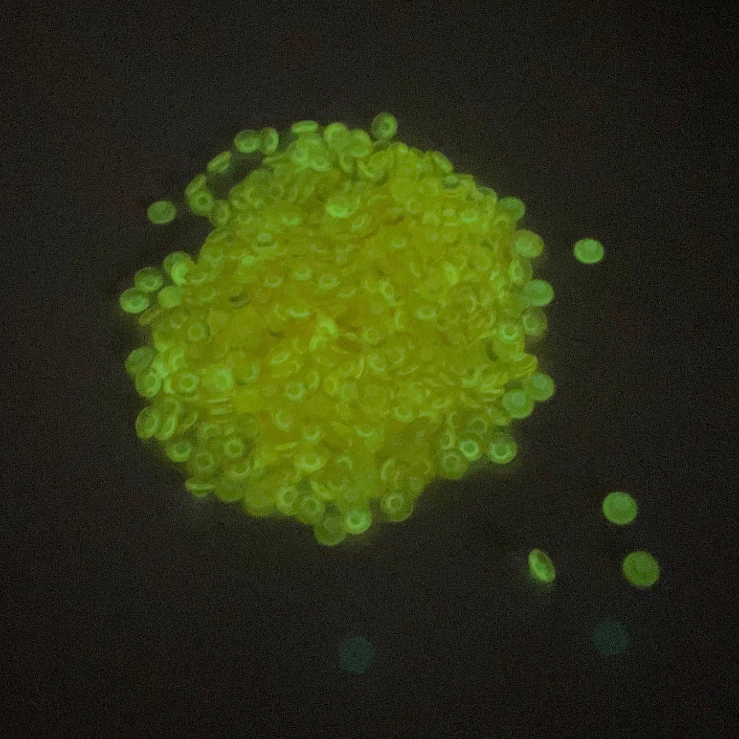 Glow In The Dark Orange Rhinestones - 3mm | 4mm | 5mm (28g)