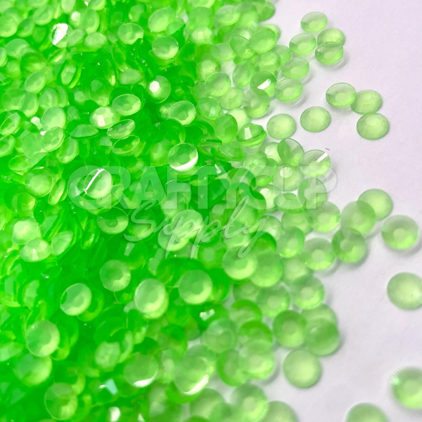 Glow In The Dark Green Rhinestones - 3mm | 4mm | 5mm (28g)