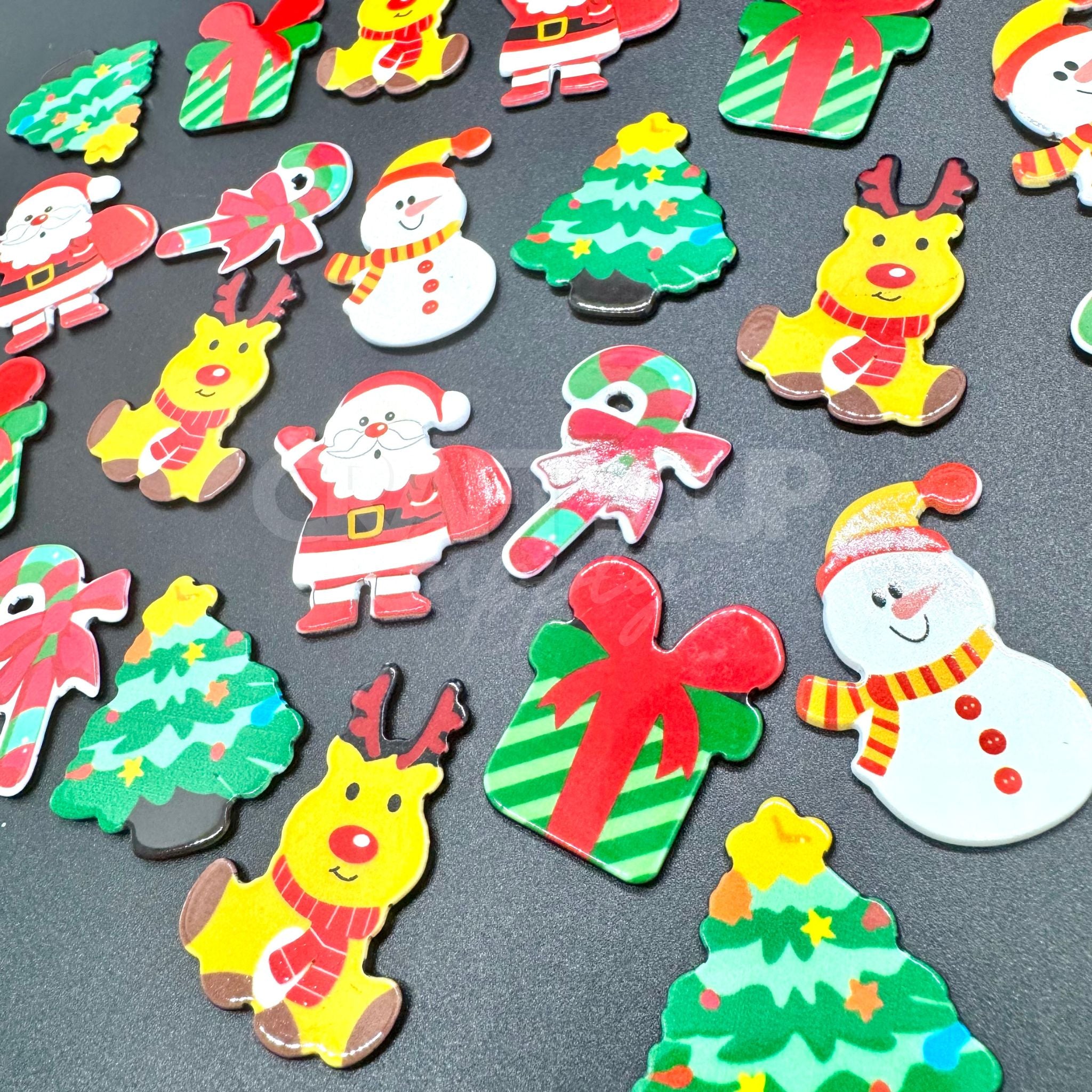 Christmas Characters (Flat) Cabochons (Pack of 10)