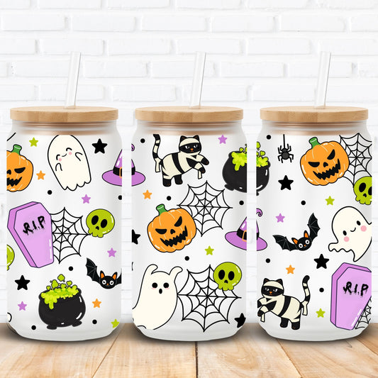 Fun and spooky Halloween wrap design for 16oz and 20oz Libbey glass cans. Features cute pumpkins, ghosts, black cats dressed as mummies, bubbling cauldrons, bats, and witch hats on a black background. Ideal for Halloween crafts, sublimation, and UV DTF projects. Perfect for kids or fun seasonal drinkware.