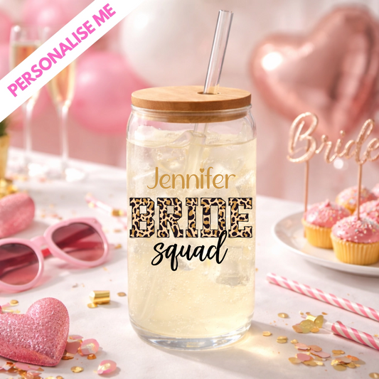 libbey glass can custom labels for bride squad, hen do and bridal showers.  personalisation with individual names shown on a 16oz glasses and champagne flutes