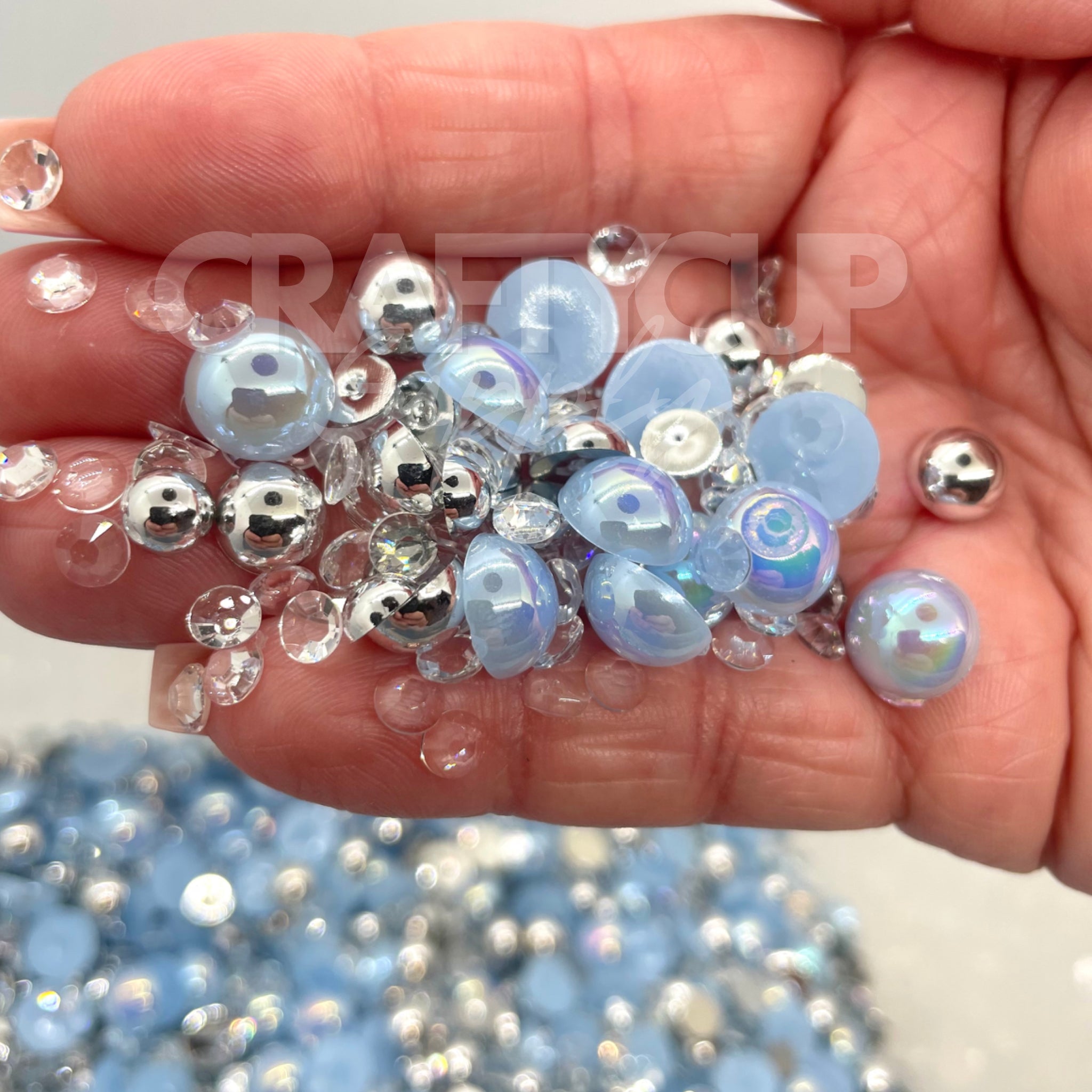 Blue Skies - Pearl & Rhinestone Mix (25g)